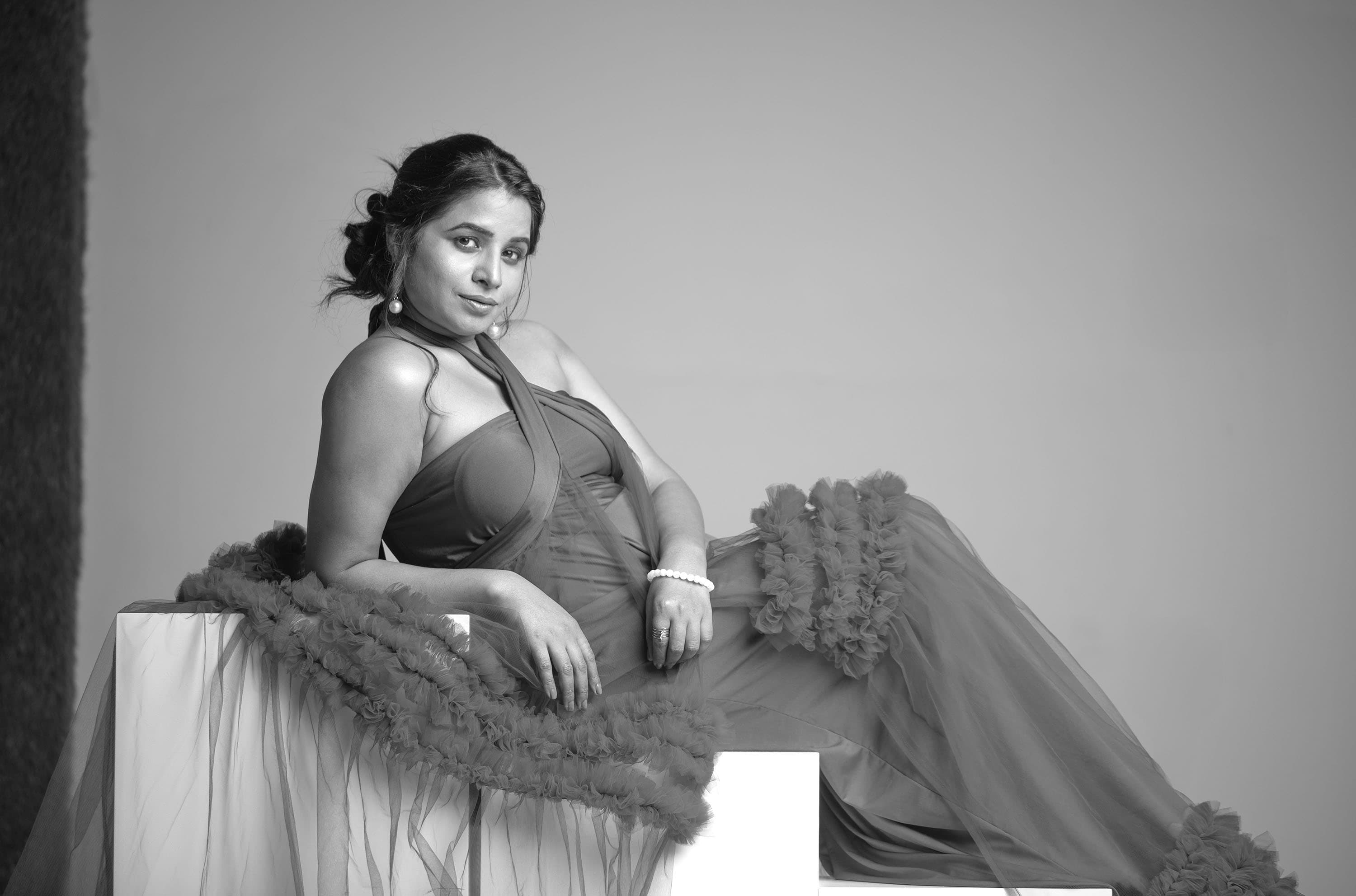 0l7a1383bw - Portfolio photography in Faridabad by Trilok Studio